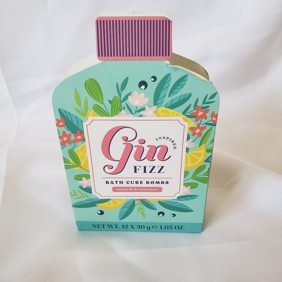 The Somerset Toiletry Co Inspired Gin Fizz Bath Cube Bombs 12 pack New - Picture 4 of 4